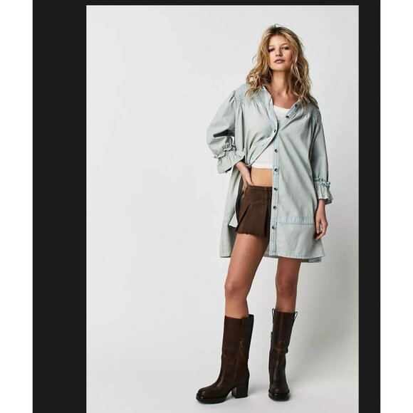 Free People Vanessa DressWomens Small Blue Denim Tunic Smocked Boho Pocke - Picture 1 of 5